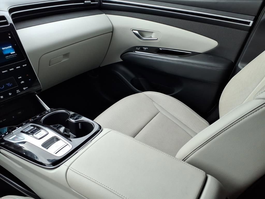 Used 2024 Hyundai Tucson Limited image 12