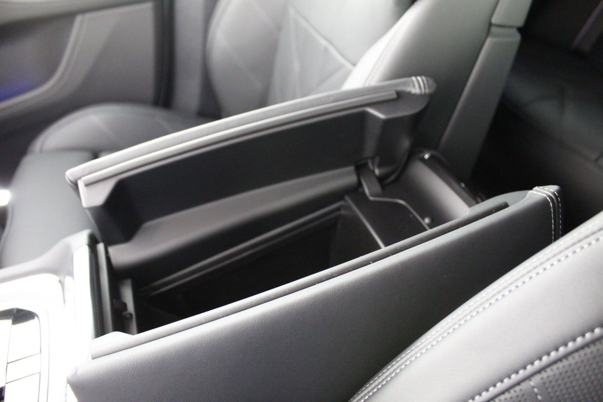 New 2026 BMW XM Label Red image 28