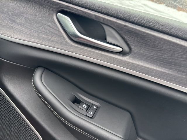 Used 2022 Jeep Grand Cherokee L Limited image 12