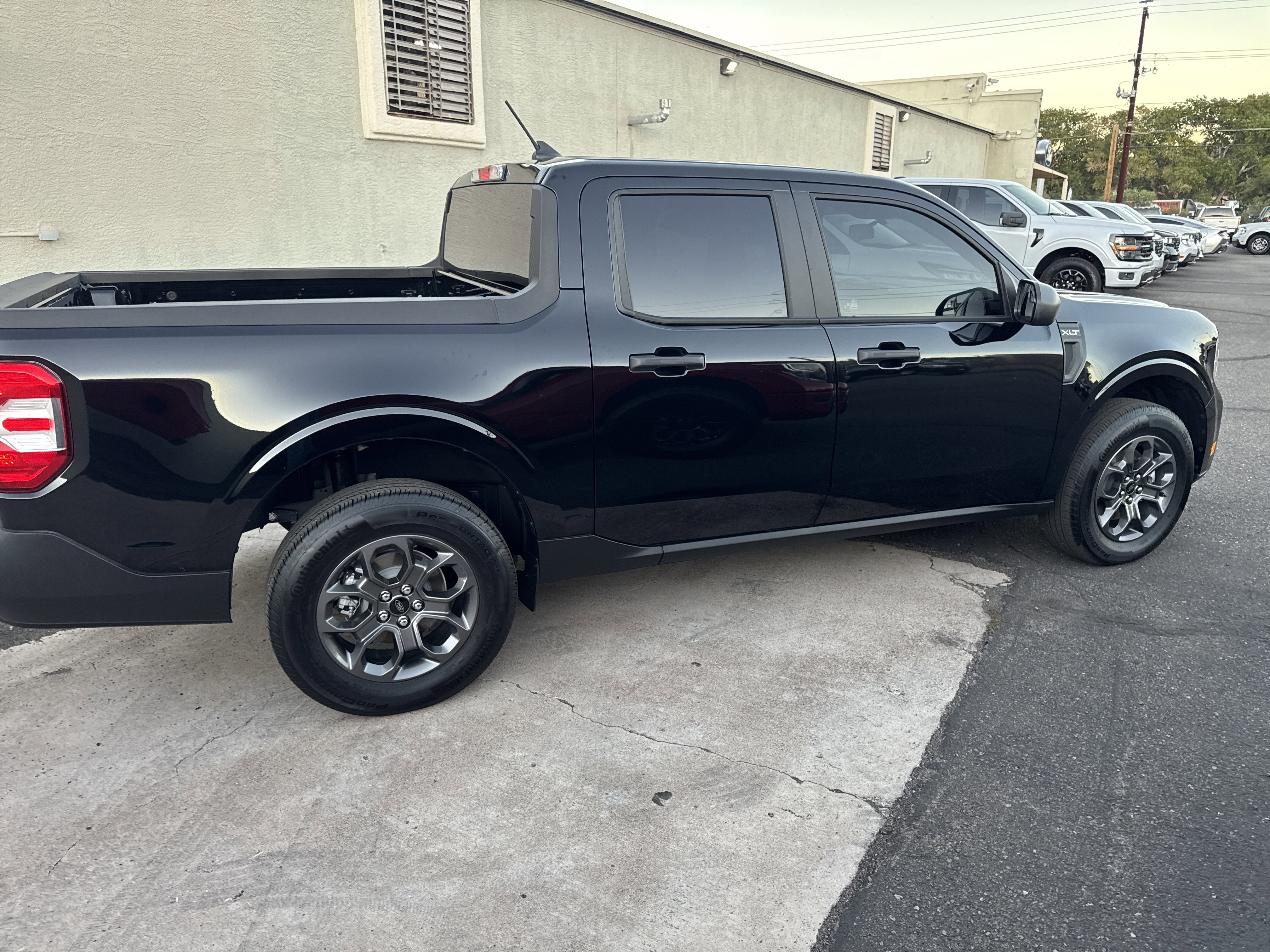 Used 2024 Ford Maverick XLT image 8