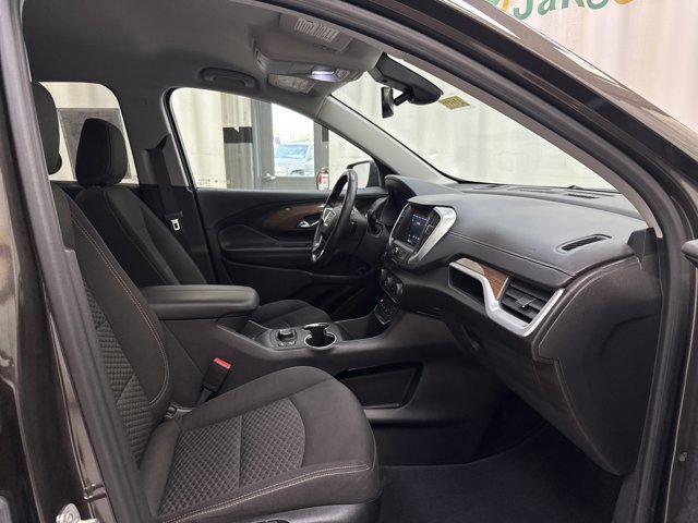 Used 2020 GMC Terrain SLE w/ Driver Convenience Package image 29