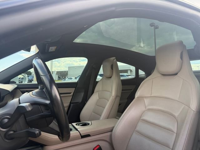 Used 2021 Porsche Taycan RWD image 32
