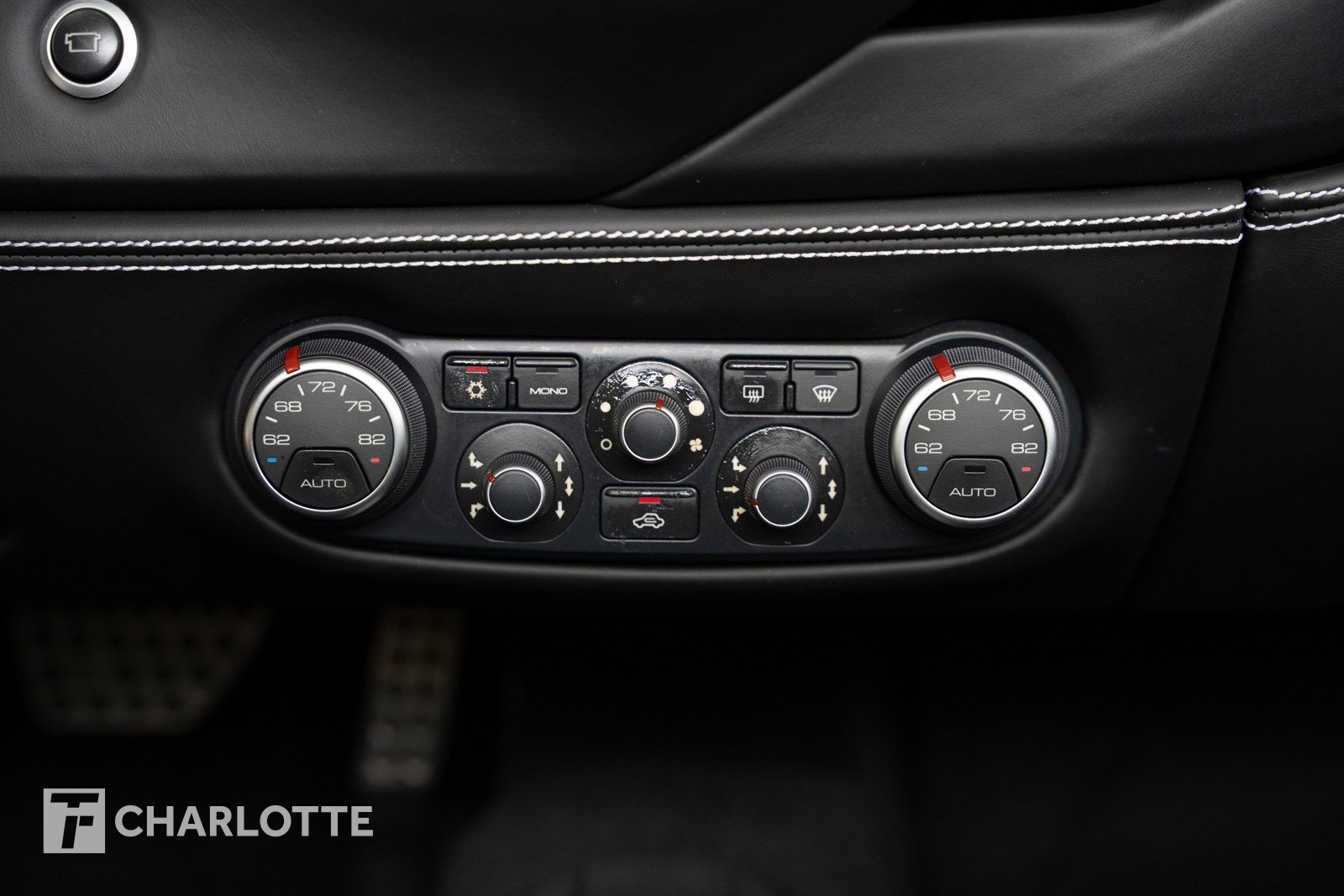 Used 2017 Ferrari 488 Spider image 29