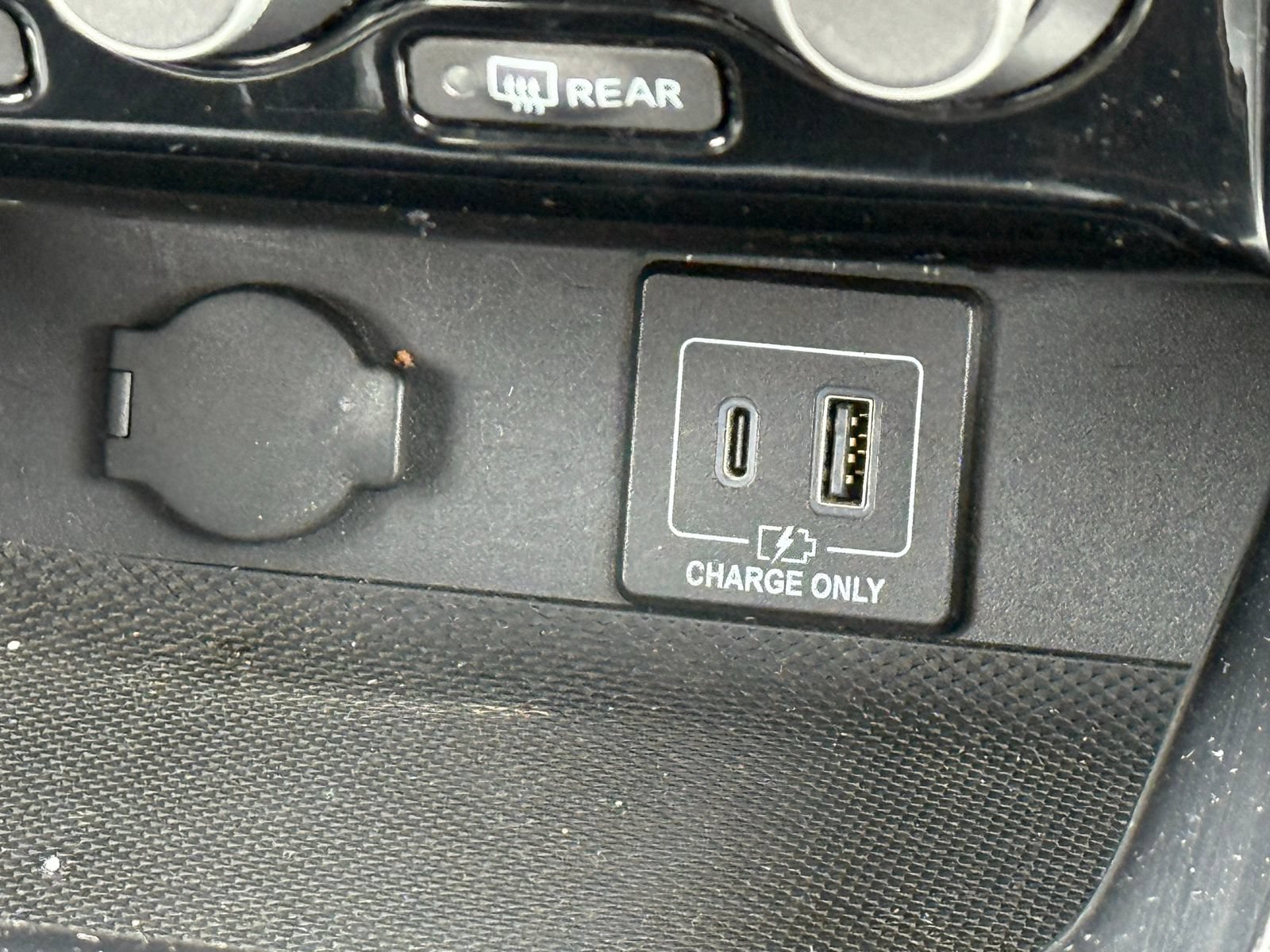 Used 2019 Nissan Pathfinder S AWD/4WD image 22