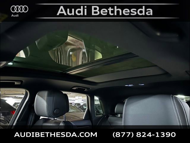 Certified 2025 Audi Q3 2.0T Premium w/ Black Optic Sport Package image 28