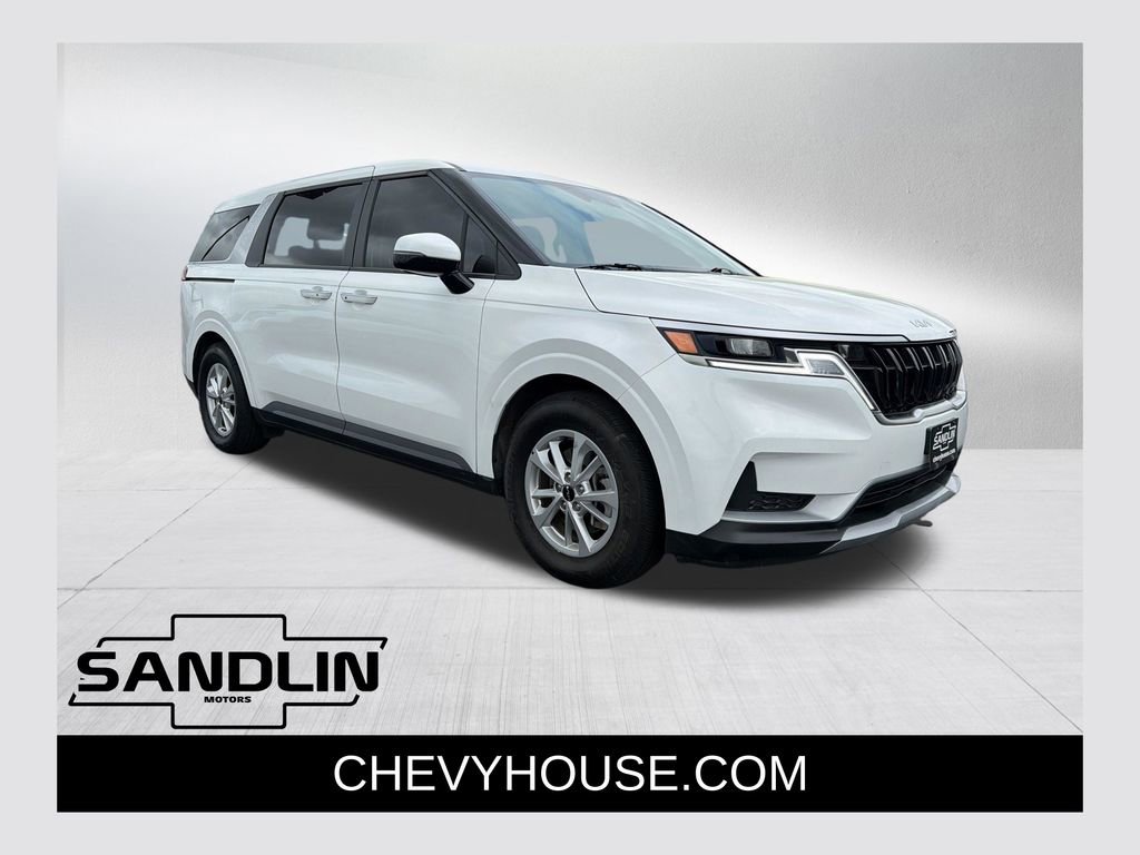 Used 2024 Kia Carnival LX