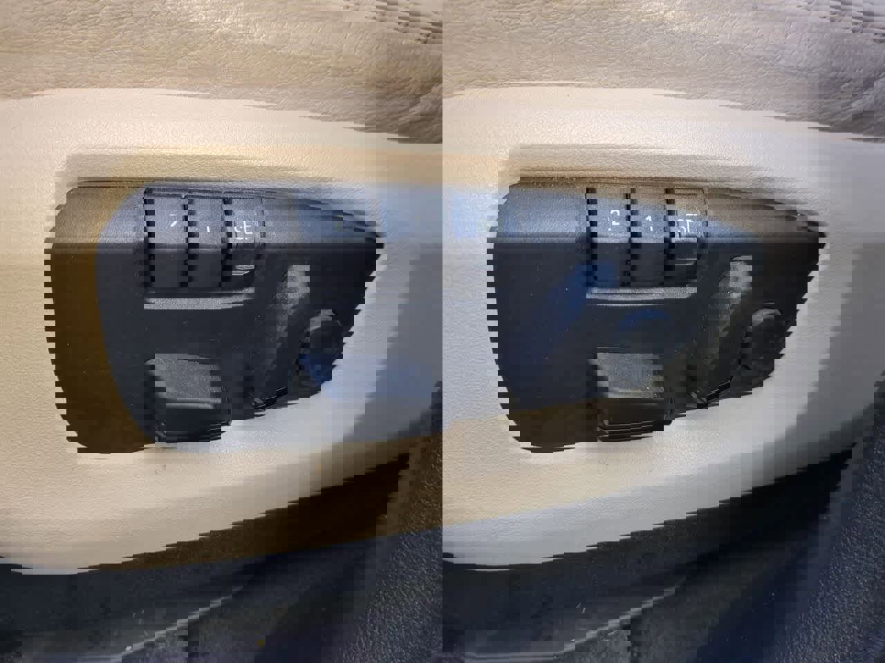 Used 2016 BMW X5 sDrive35i image 16