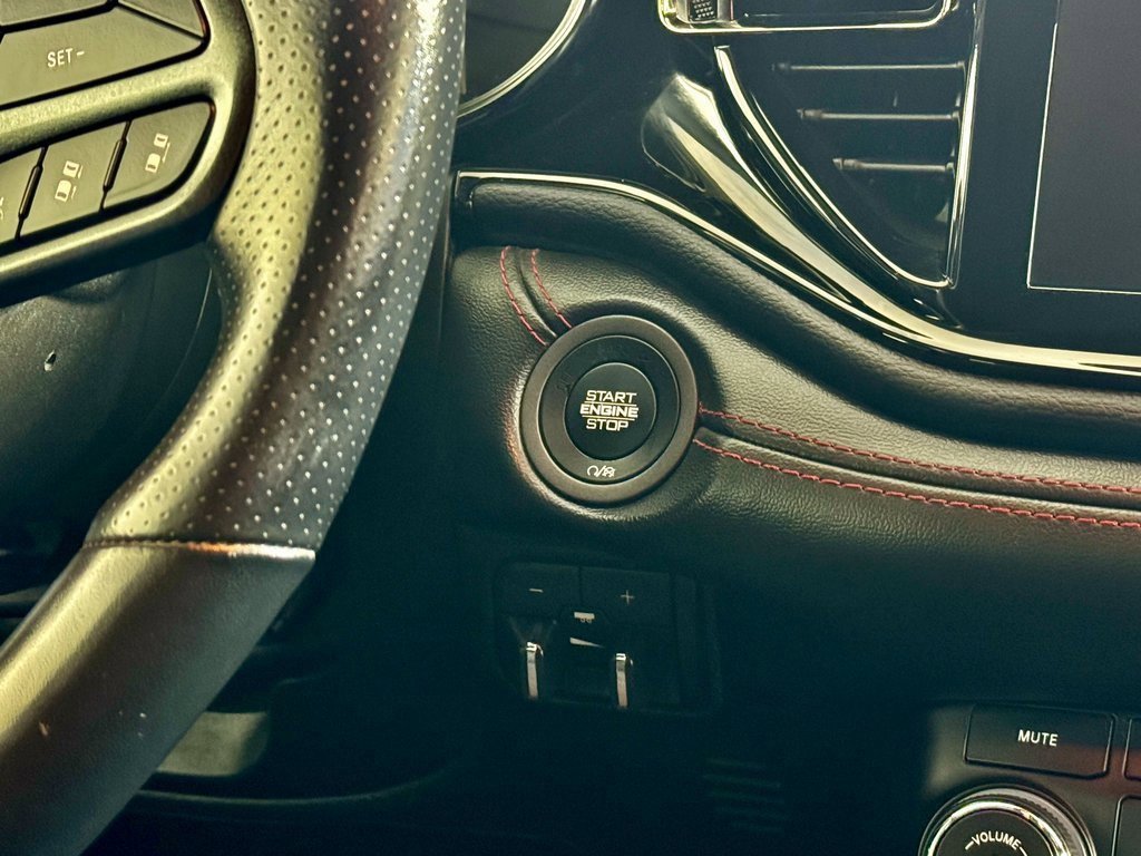 Used 2023 Dodge Durango GT image 26