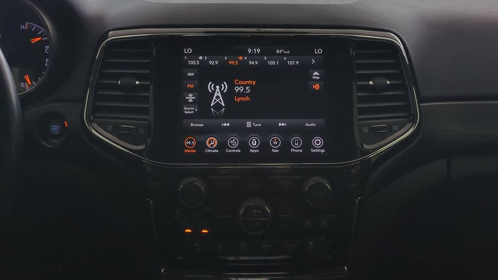 Used 2021 Jeep Grand Cherokee Freedom Edition AWD/4WD image 14