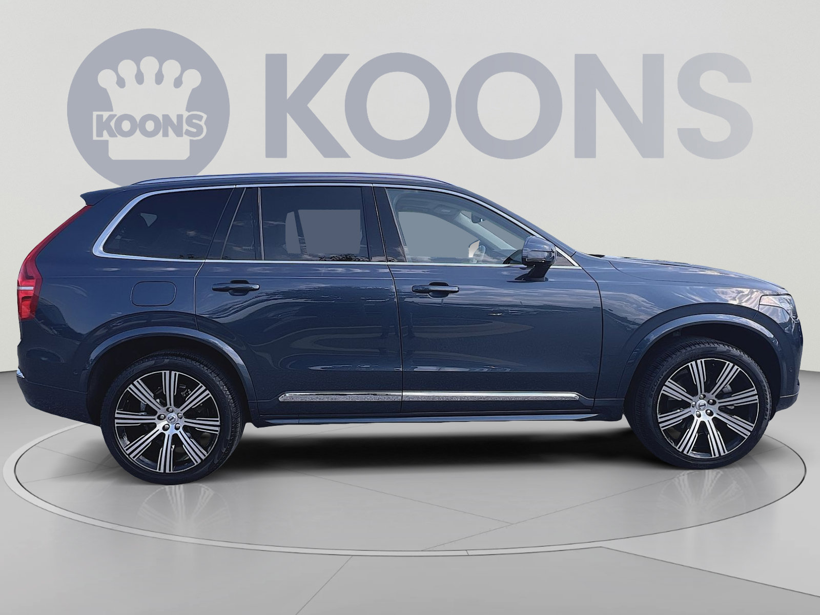 Certified 2024 Volvo XC90 B6 Ultimate w/ Protection Package Premier AWD/4WD image 8