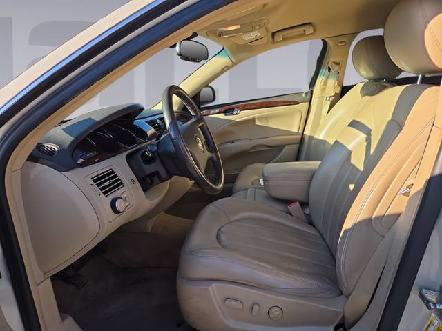 Used 2011 Buick Lucerne CXL FWD image 10