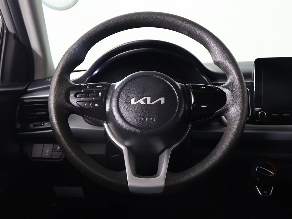 Used 2023 Kia Rio LX image 29