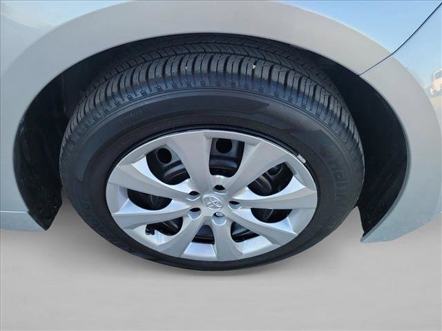 Used 2025 Toyota Corolla LE image 10