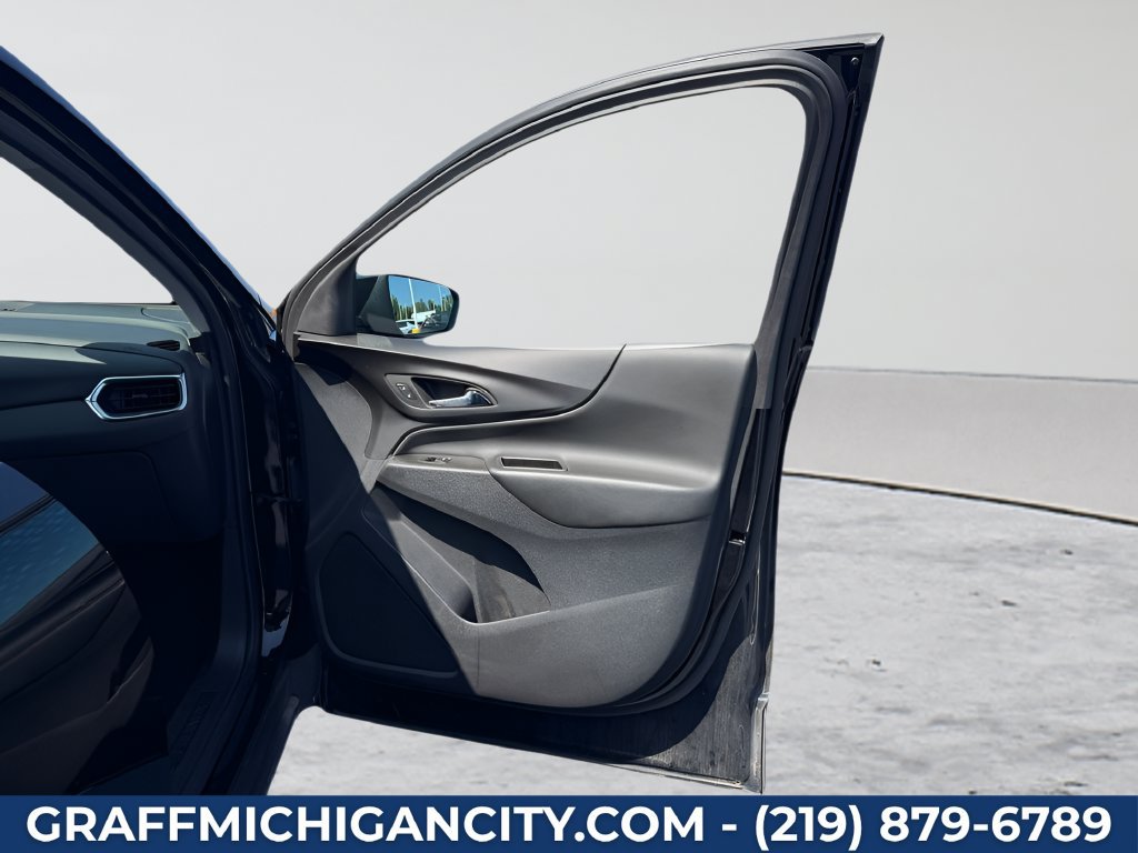Used 2024 Chevrolet Equinox LT AWD/4WD image 30