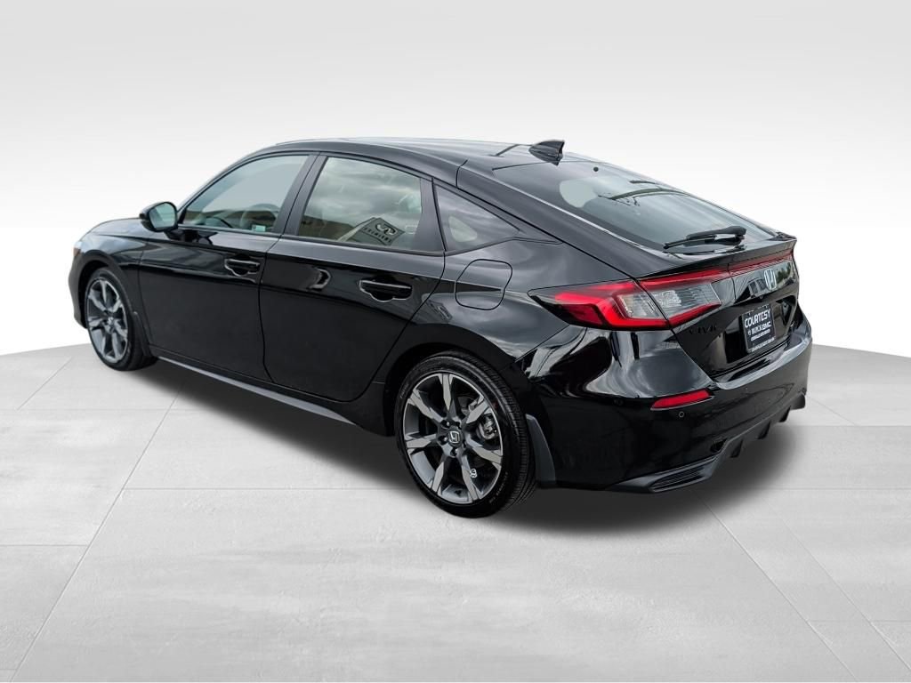 Used 2026 Honda Civic Sport Touring image 5