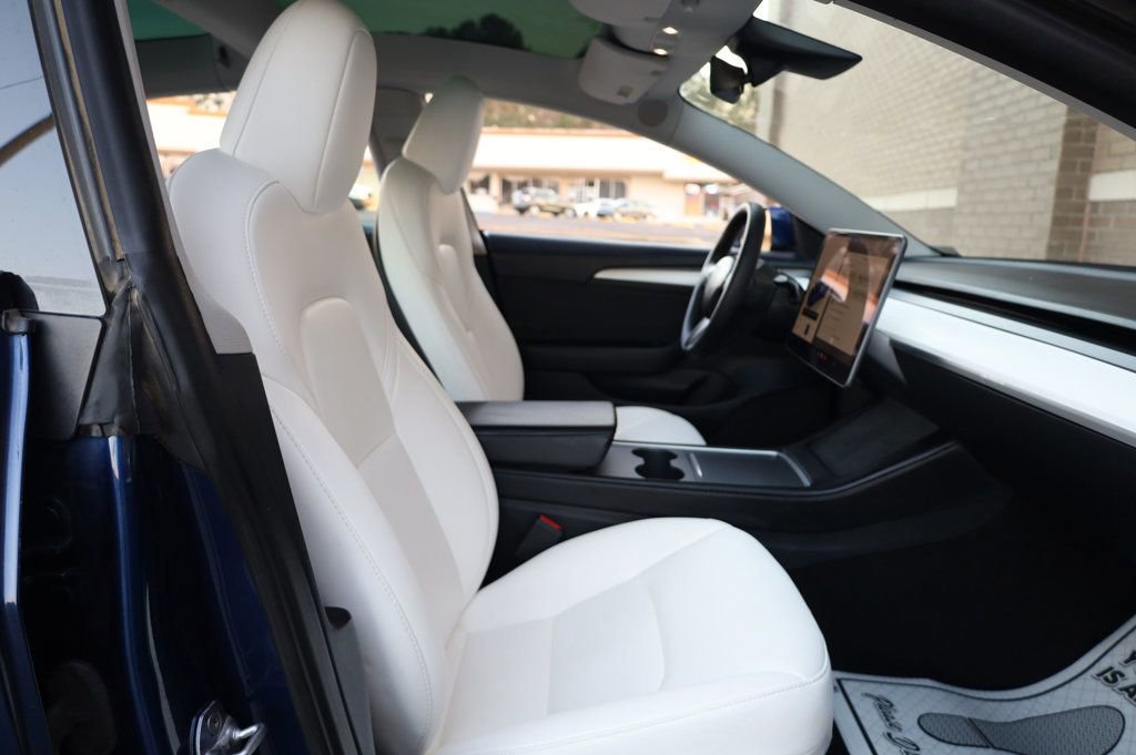 Used 2023 Tesla Model 3 Standard Range image 24
