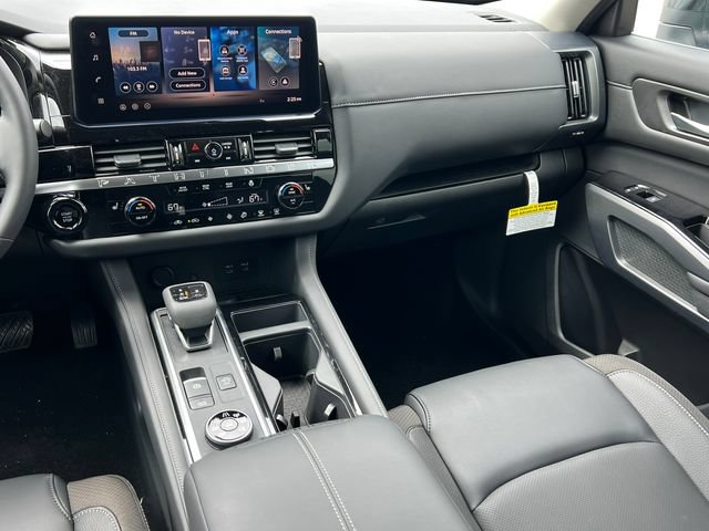 New 2026 Nissan Pathfinder SL AWD/4WD image 32