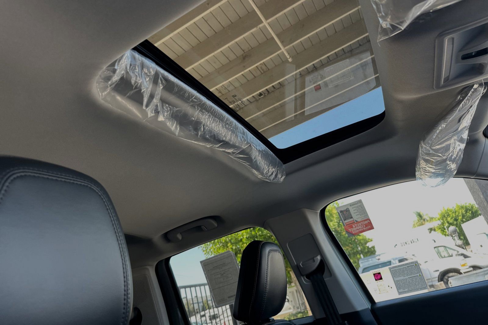 New 2024 Ford Maverick Tremor w/ Tremor Off-Road Package image 16