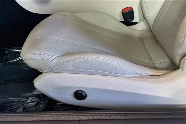 New 2027 Mercedes-Benz CLE 300 4MATIC Coupe image 17