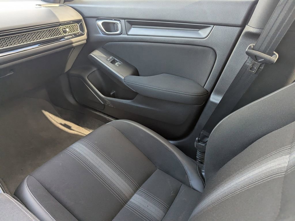 Used 2024 Honda Civic Sport image 13
