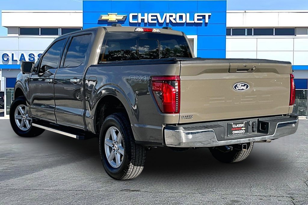Used 2025 Ford F150 XLT w/ Equipment Group 302A MID AWD/4WD image 3