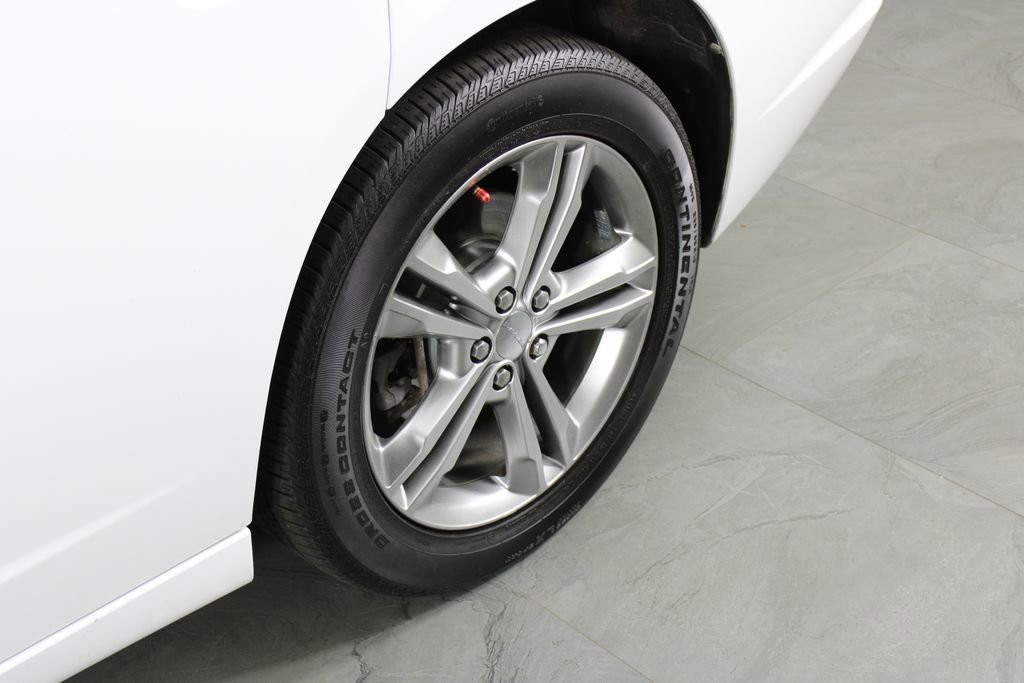 Used 2013 Dodge Charger R/T image 12