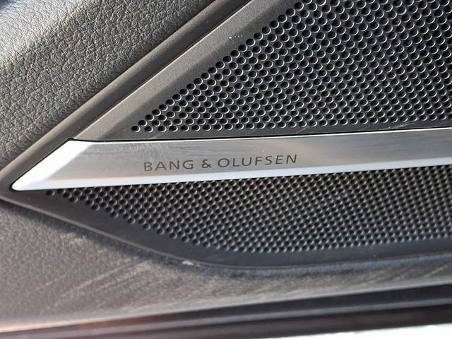 Used 2023 Audi A8 L 3.0T w/ Comfort Plus Package image 26