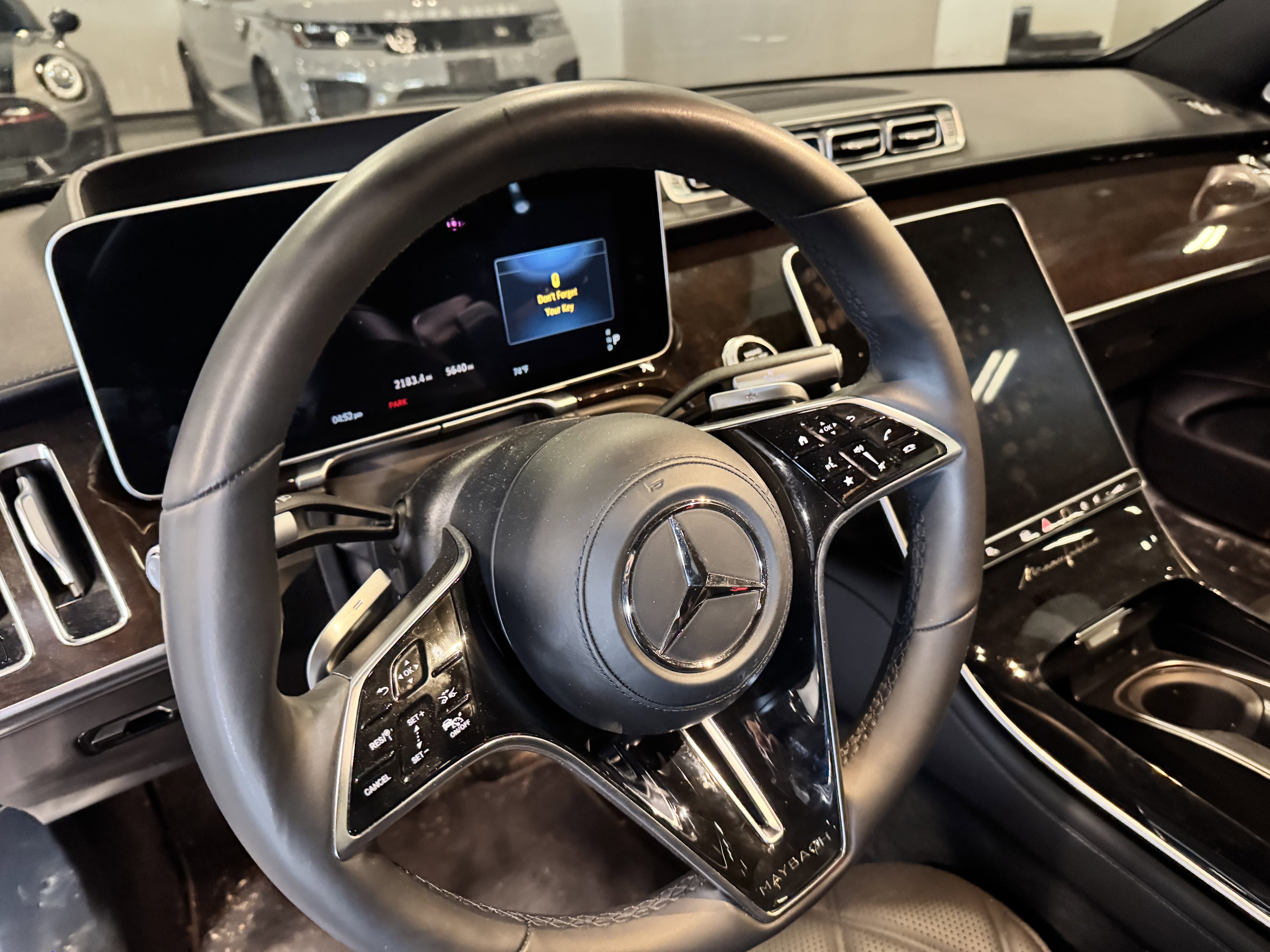 Used 2023 Mercedes-Benz Maybach S 680 Maybach S 680 w/ Manufaktur Leather Package image 27