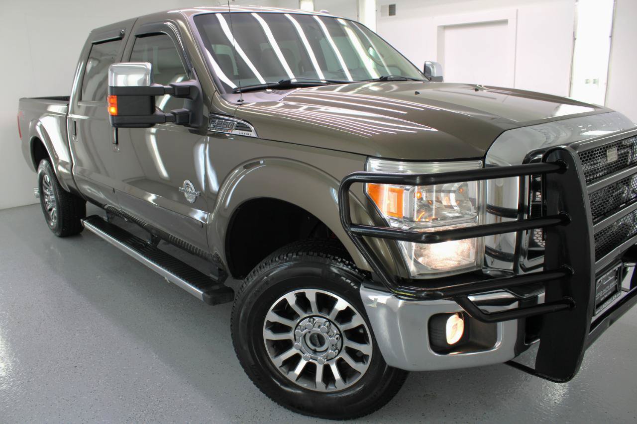 Used 2015 Ford F250 Lariat w/ Chrome Package AWD/4WD image 14