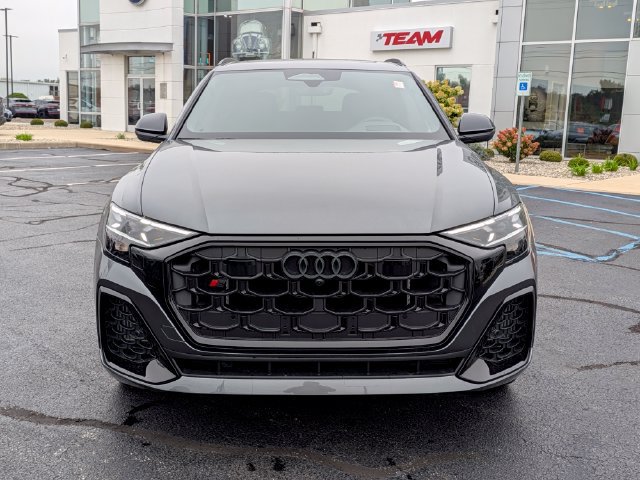 New 2027 Audi SQ8 Prestige AWD/4WD image 2
