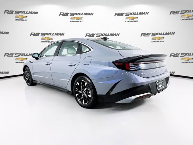 Used 2024 Hyundai Sonata SEL FWD image 5