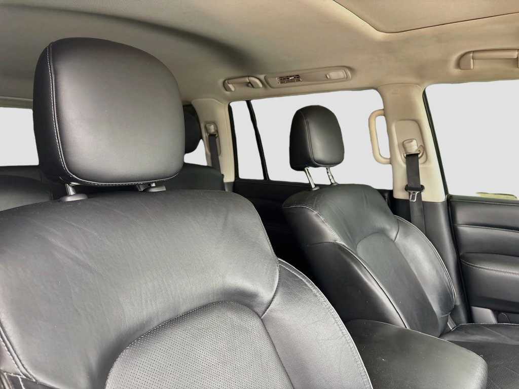 Used 2022 INFINITI QX80 Luxe w/ Cargo Package AWD/4WD image 26