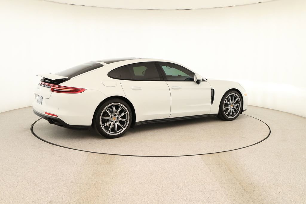 Used 2018 Porsche Panamera 4 image 7