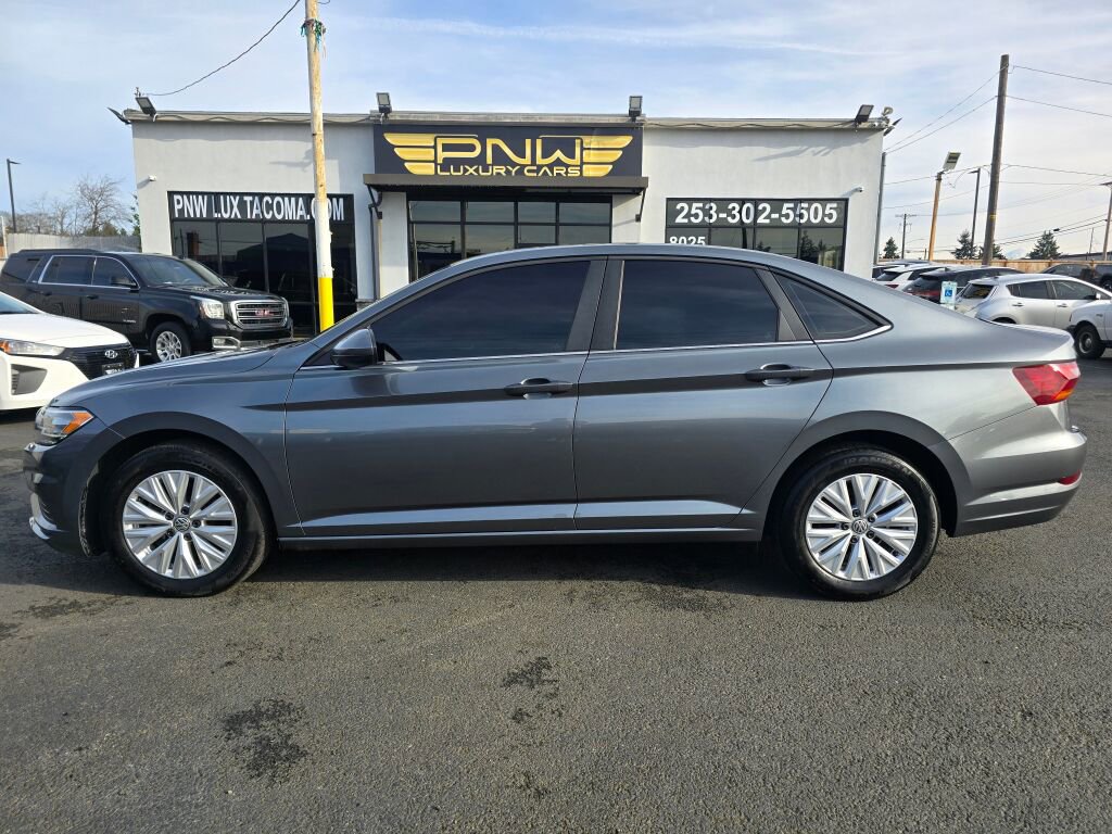 Used 2019 Volkswagen Jetta R-Line image 11