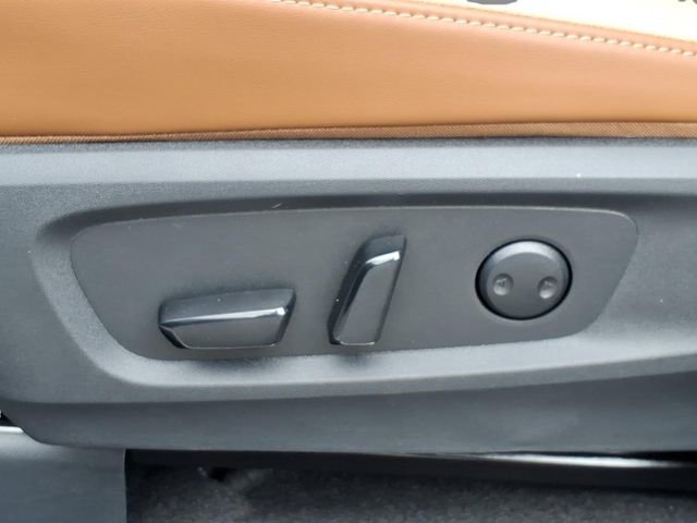 New 2026 Nissan Pathfinder Platinum image 18