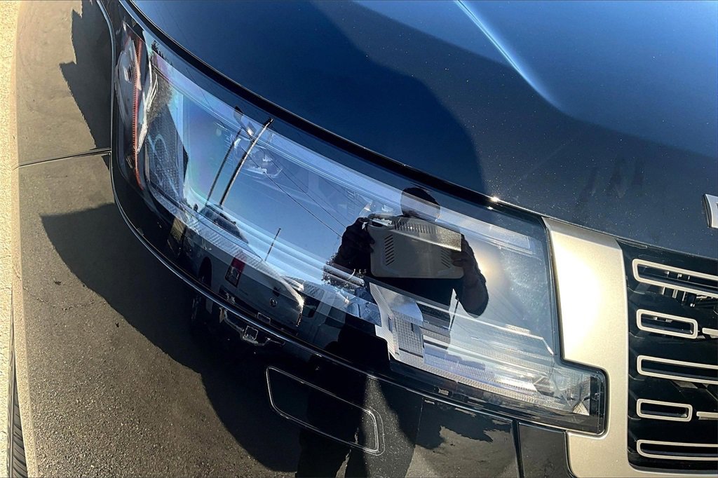 Used 2022 Land Rover Range Rover SE image 29