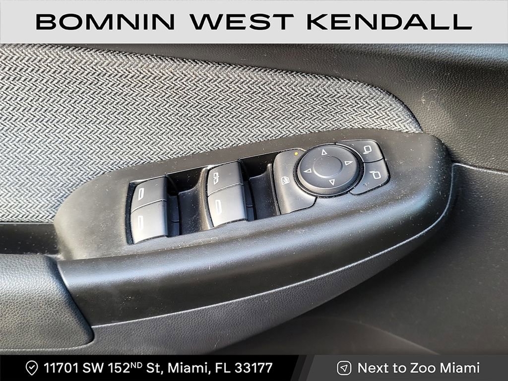 Used 2022 Chevrolet TrailBlazer LT image 30