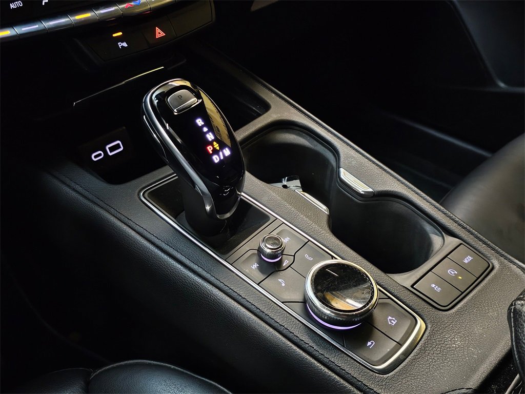 Used 2020 Cadillac XT4 Premium Luxury image 27