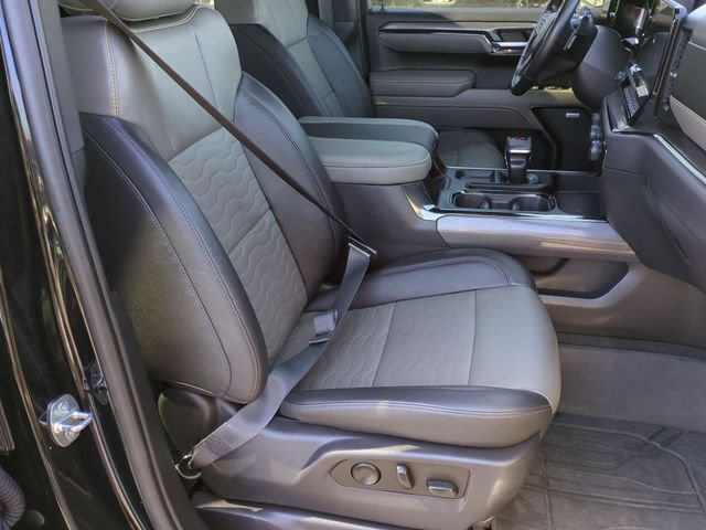 Certified 2023 Chevrolet Silverado 1500 ZR2 w/ Technology Package AWD/4WD image 35