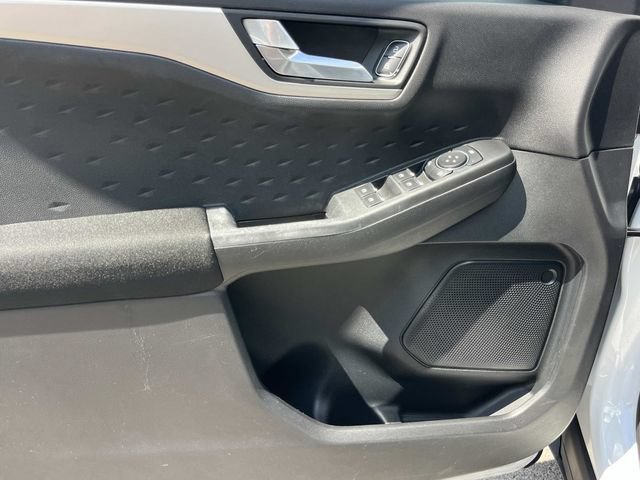 Used 2020 Ford Escape SE FWD image 31