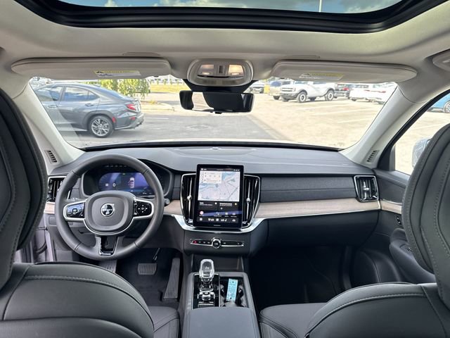 New 2026 Volvo XC90 B6 Core w/ Protection Package image 20