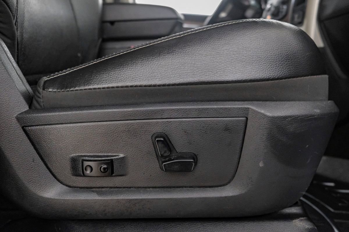 Used 2013 RAM 2500 Laramie w/ Convenience Group image 34