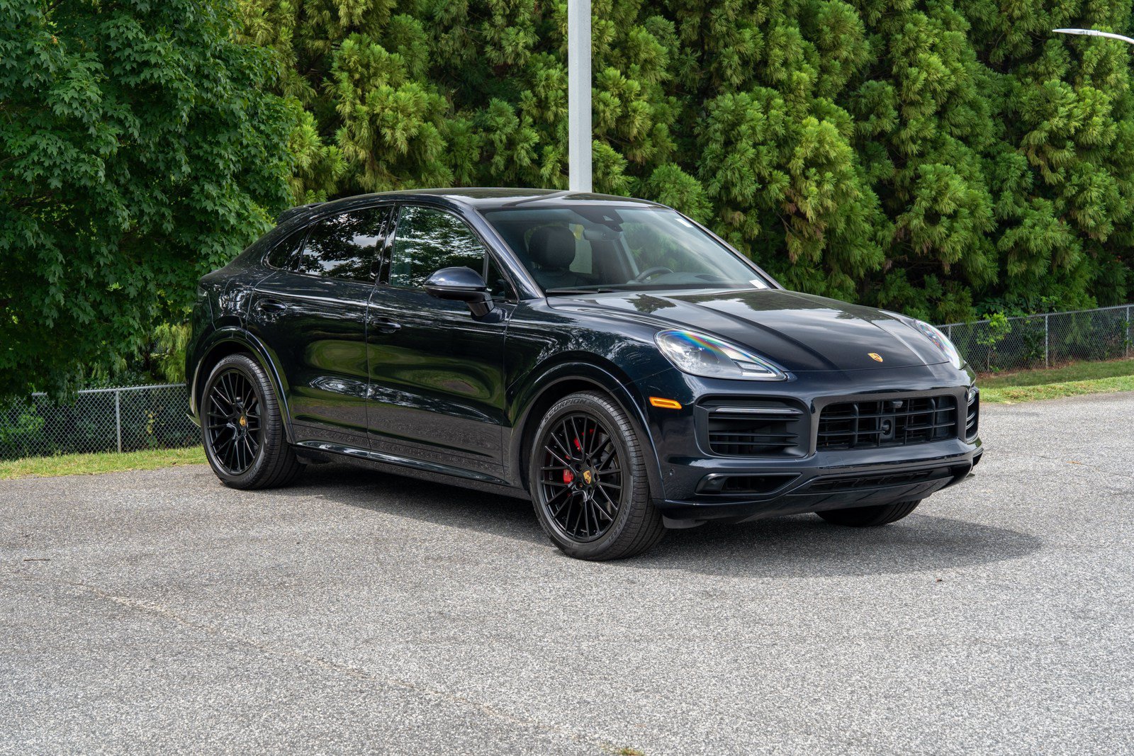 Certified 2023 Porsche Cayenne GTS AWD/4WD image 9