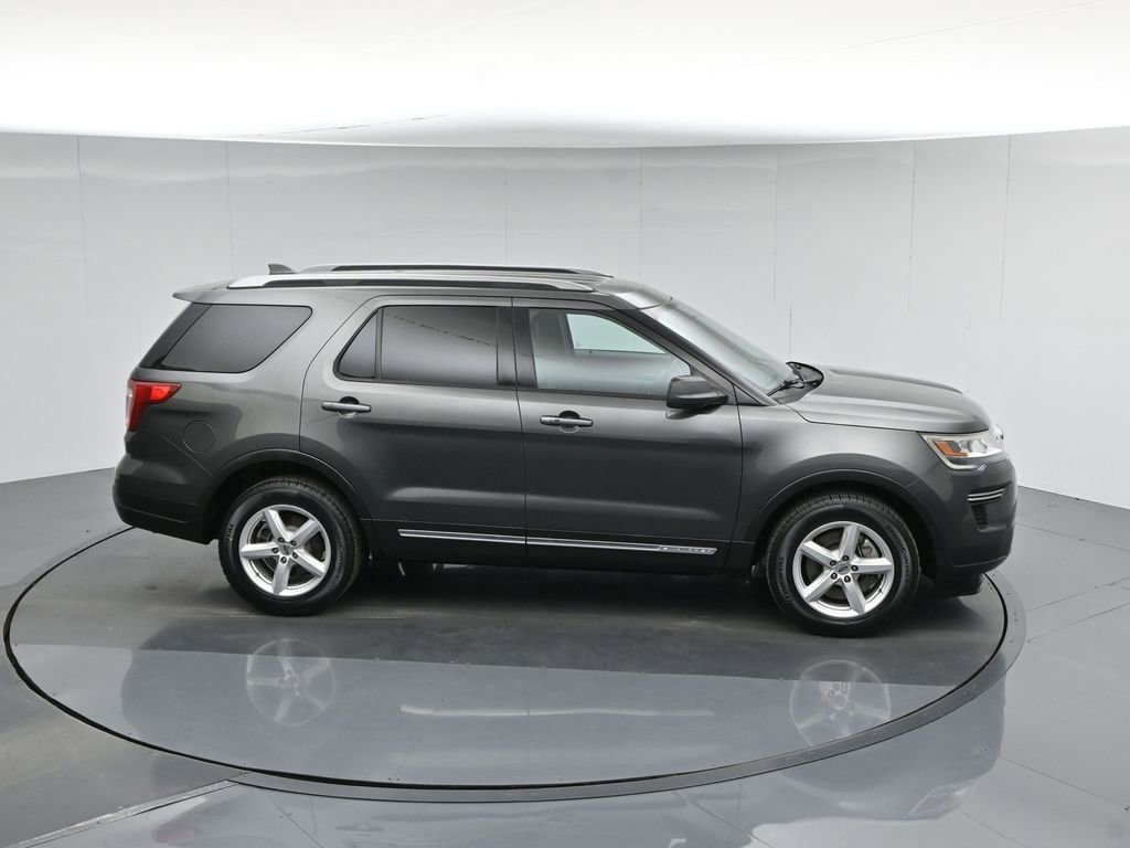 Certified 2018 Ford Explorer XLT image 56