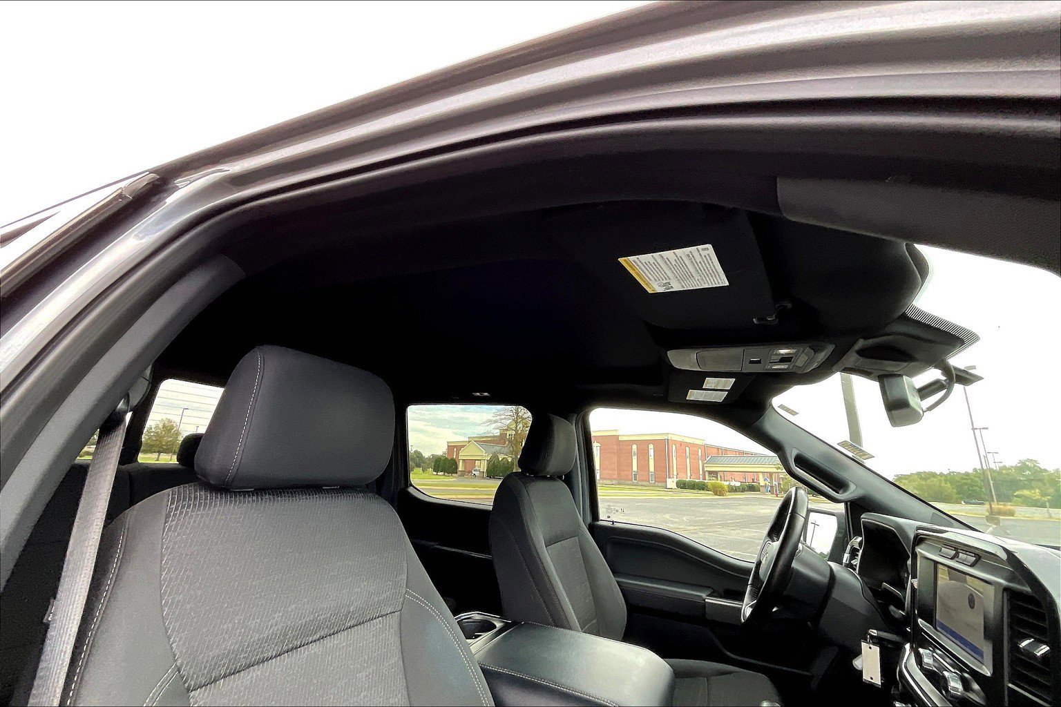 Used 2022 Ford F150 XLT w/ Equipment Group 301A Mid image 13