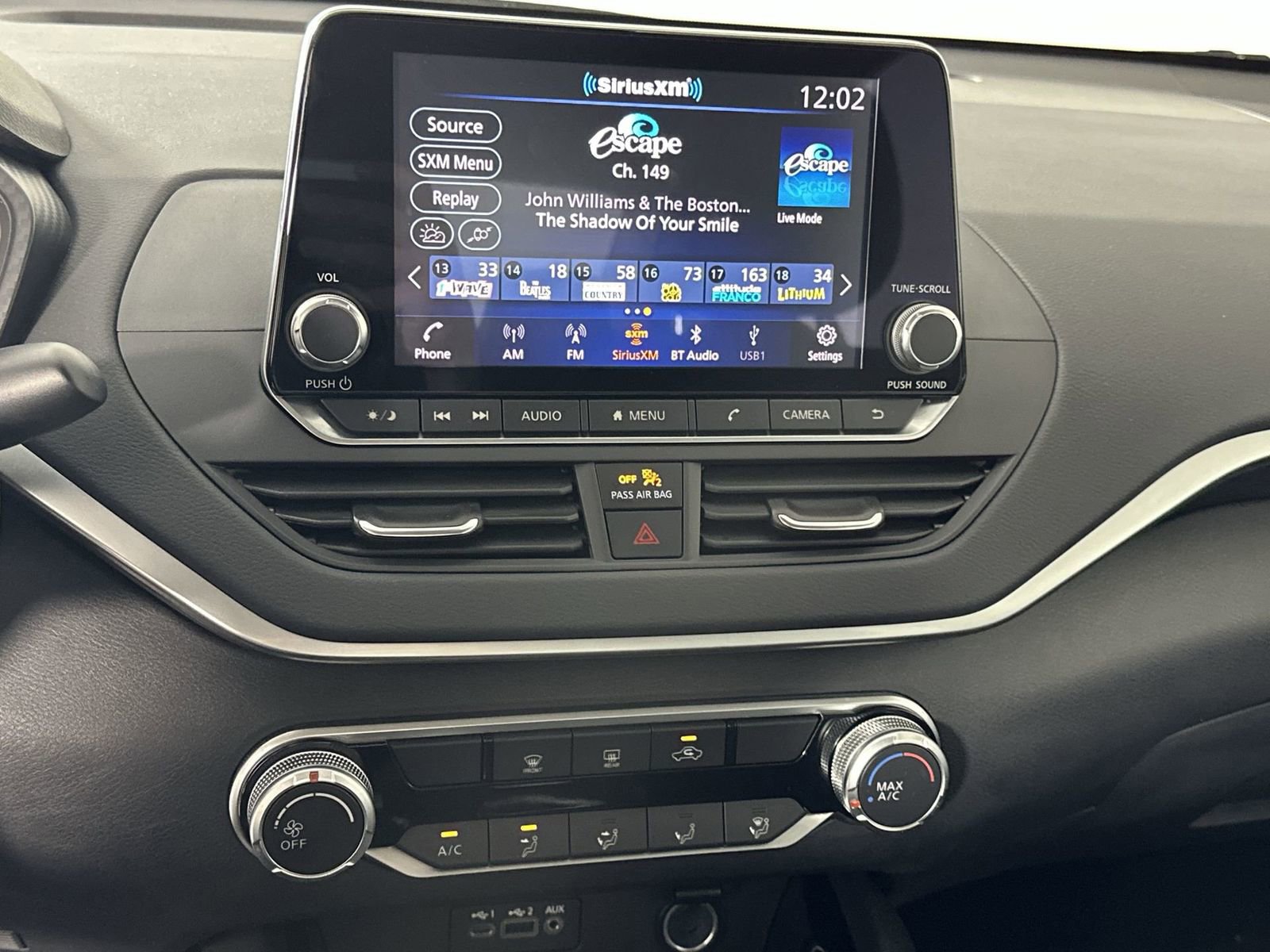 Certified 2021 Nissan Altima 2.5 SV FWD image 21