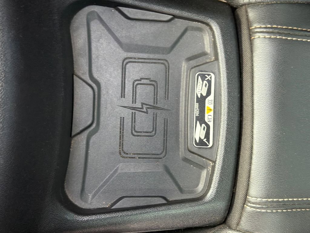 Certified 2016 Chevrolet Camaro SS image 36