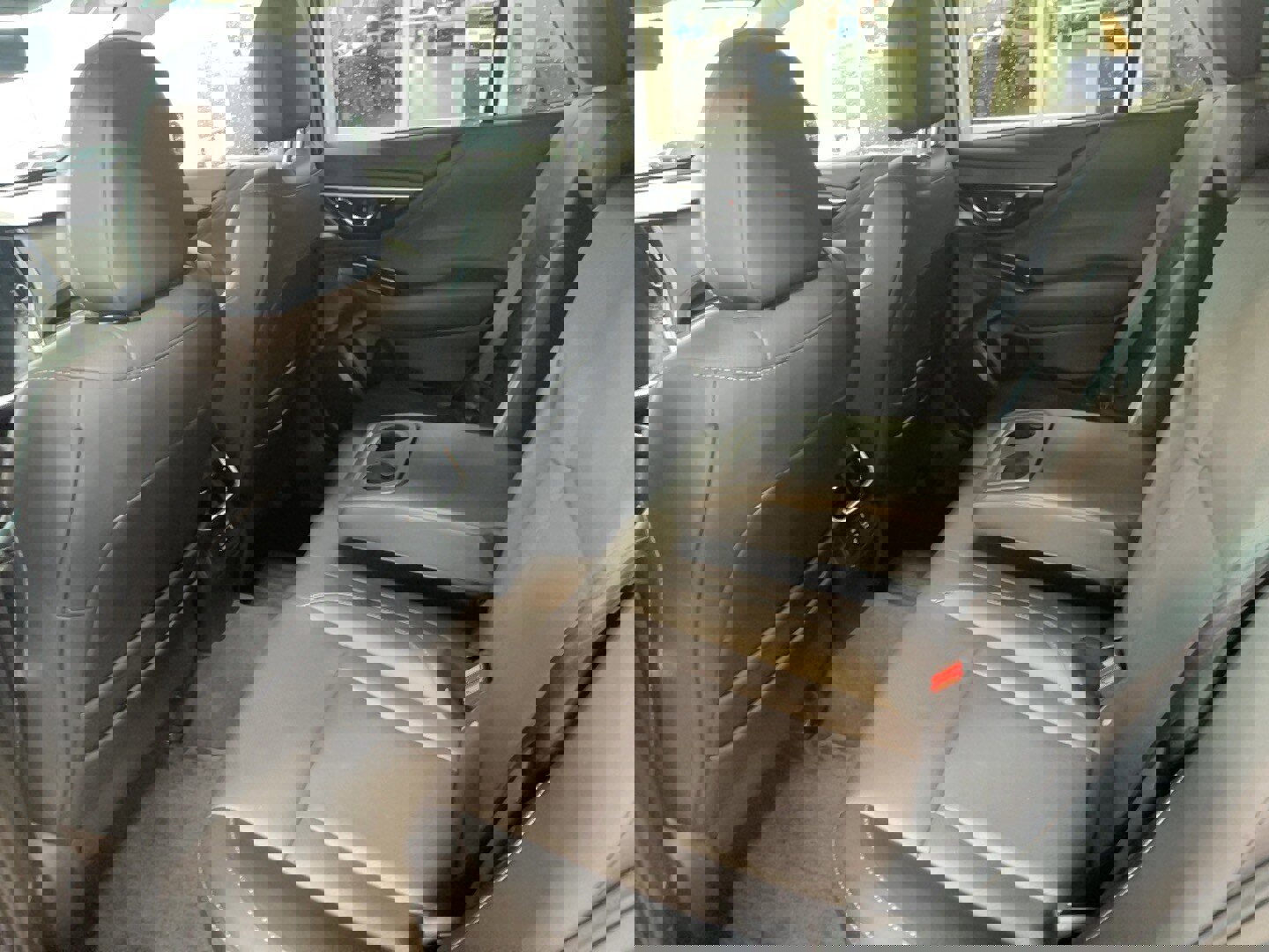 Used 2024 Subaru Outback Limited image 27