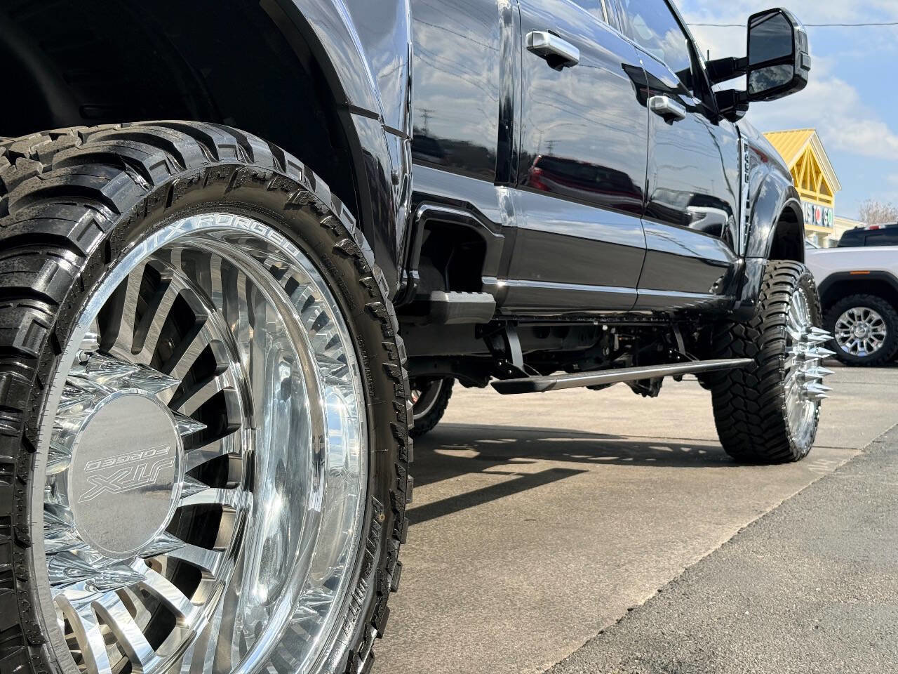 Used 2025 Ford F450 Platinum w/ Platinum Plus Package image 12