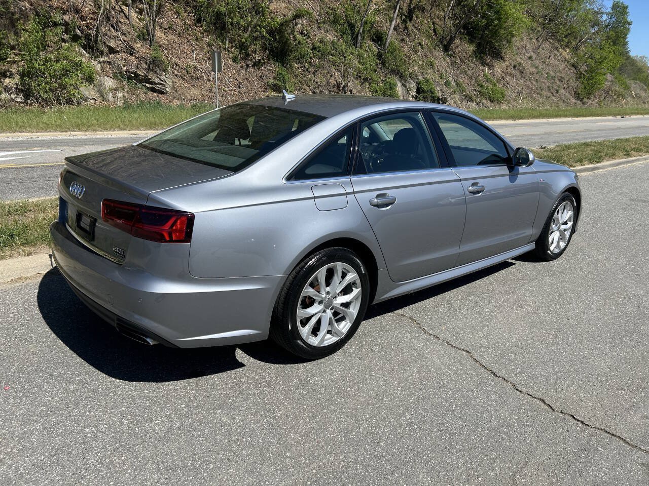 Used 2018 Audi A6 2.0T Premium w/ Cold Weather Package AWD/4WD image 8
